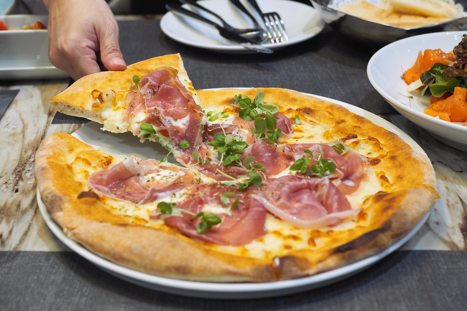Pizza Dough Calories: How Many Are in Homemade Dough, by Style and Flour